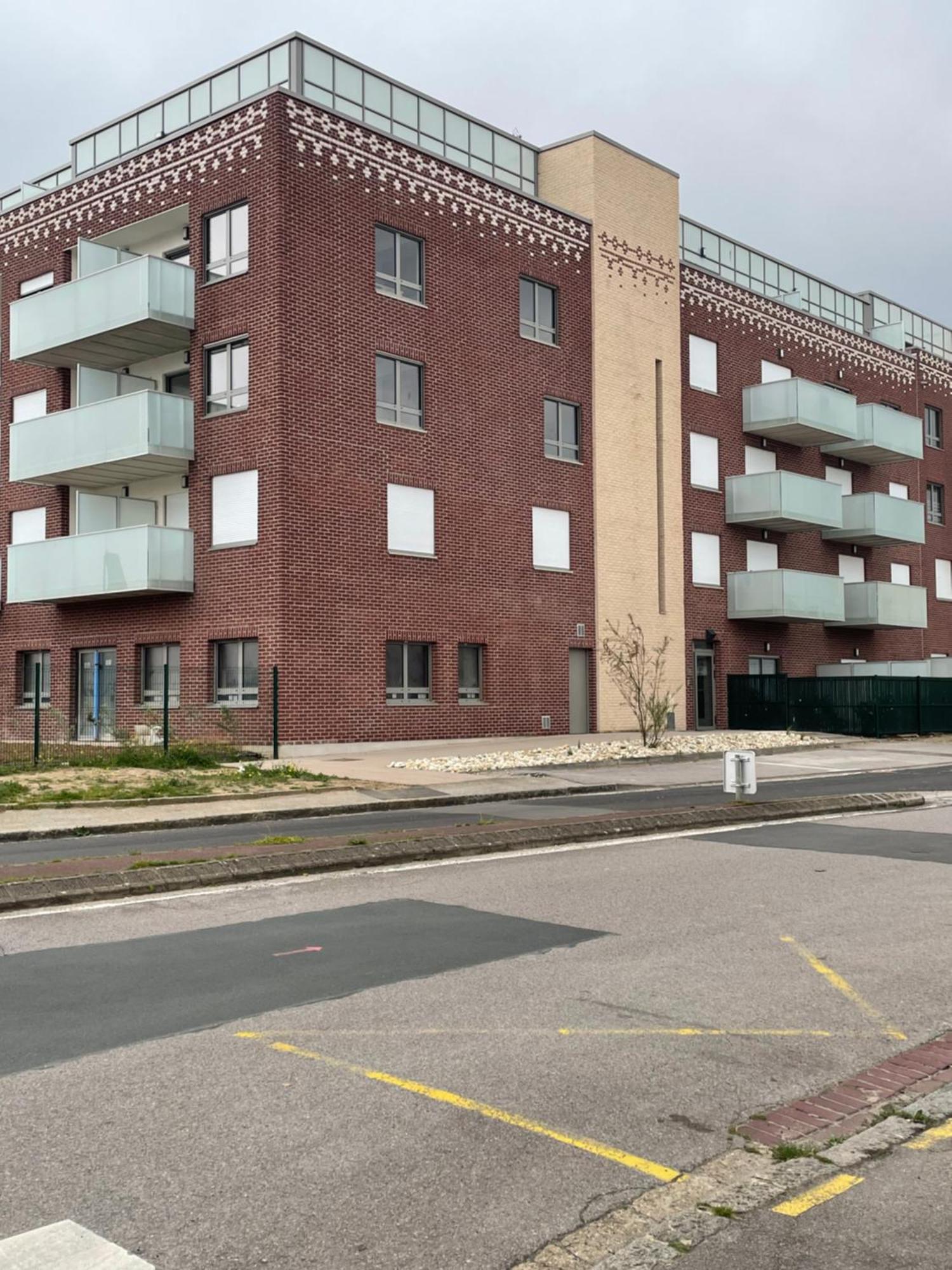 Gite Chti Picard Parking Prive Gratuit Et 100M De La Plage Berck Exterior photo